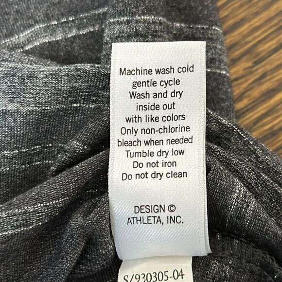 Athleta Gray Stripe with Shimmer Dory Dolman - Size XS - Picture 8 of 12
